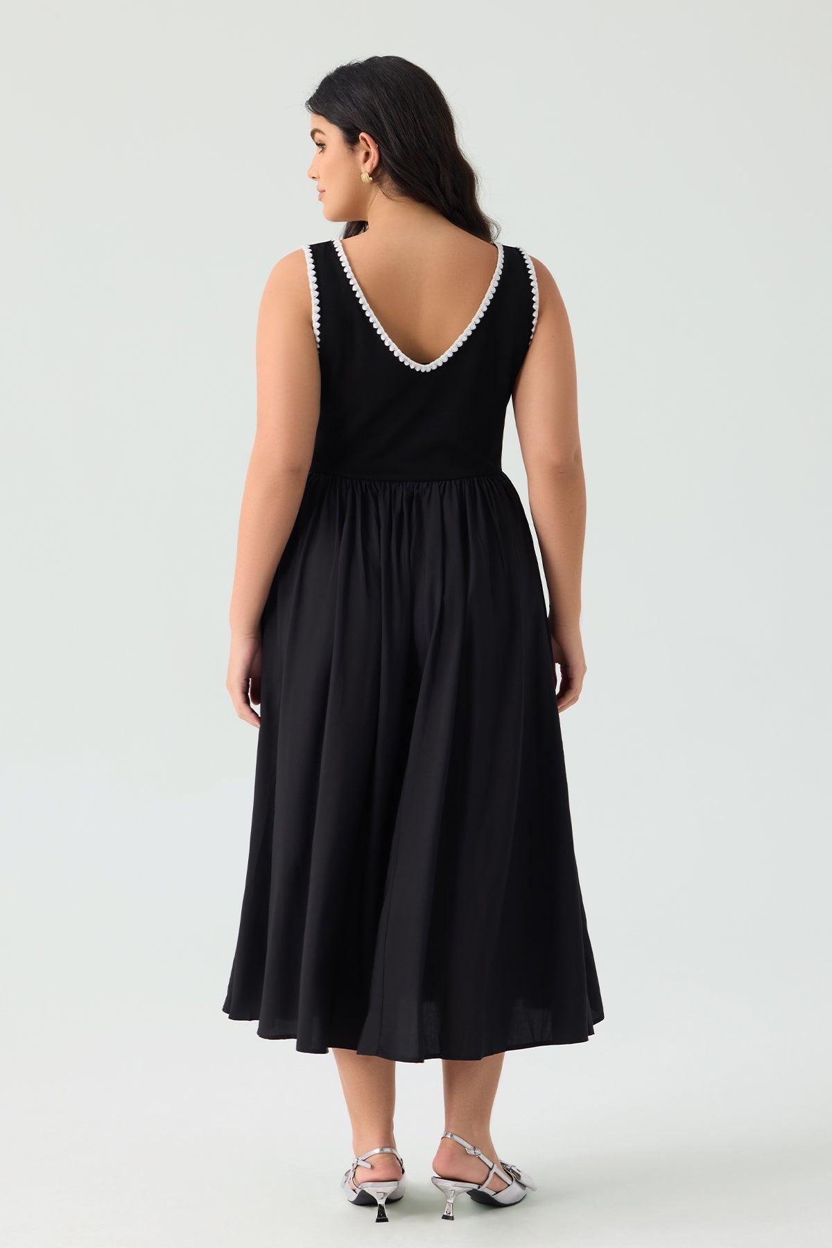 Pockets Elastic Scalloped Square Neck Midi Dress