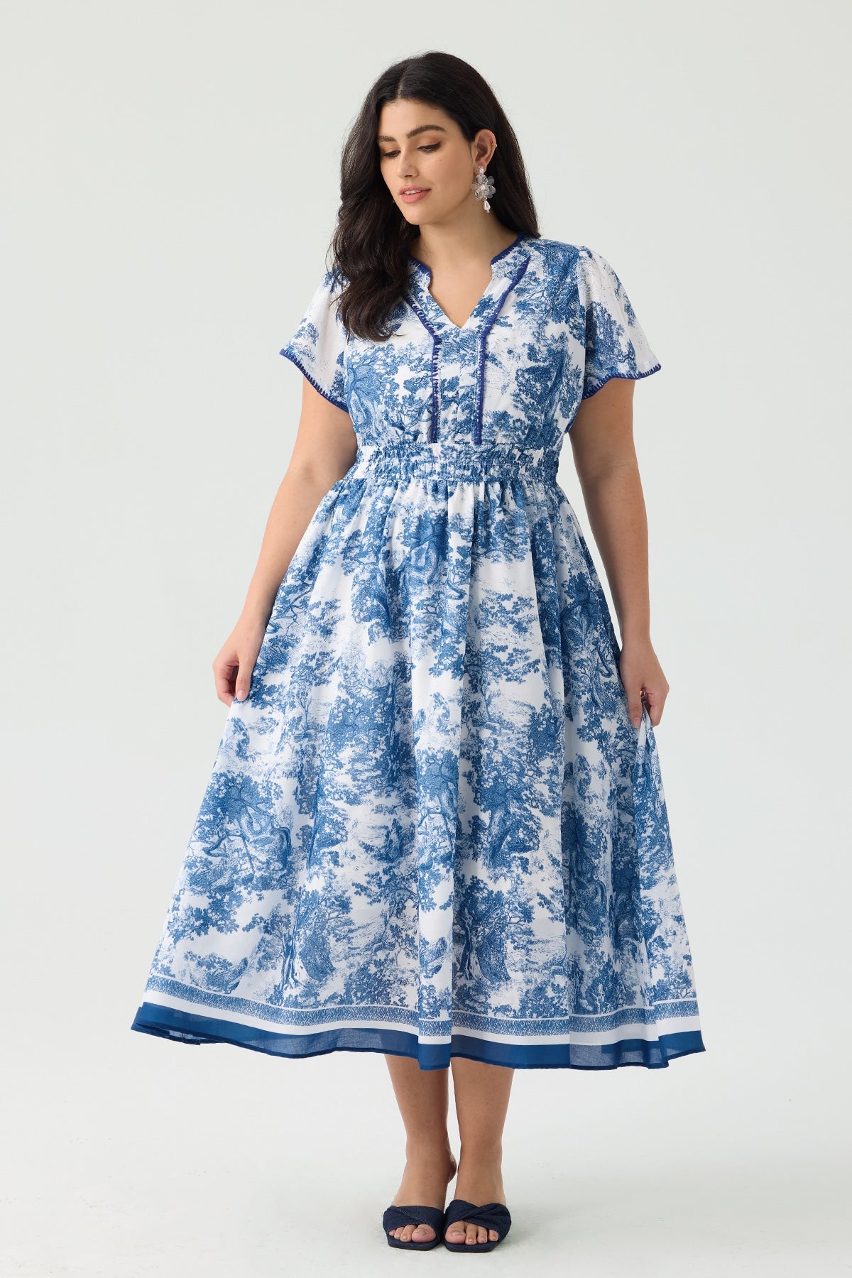 Ritera Pockets Chic Smocked Toile de Jouy Midi Dress