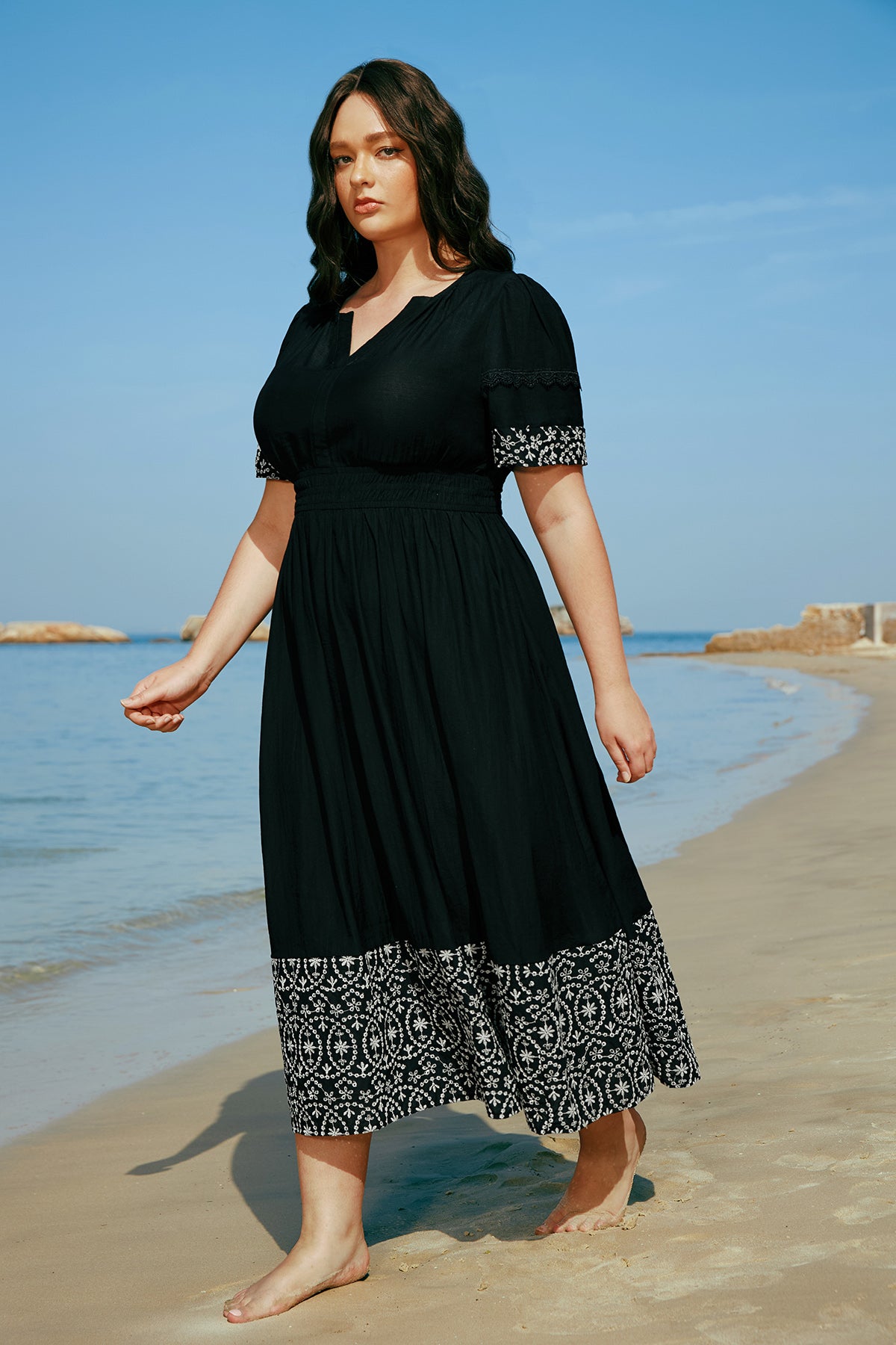 Pockets Elastic Waist Boho Embroidered Midi Dress