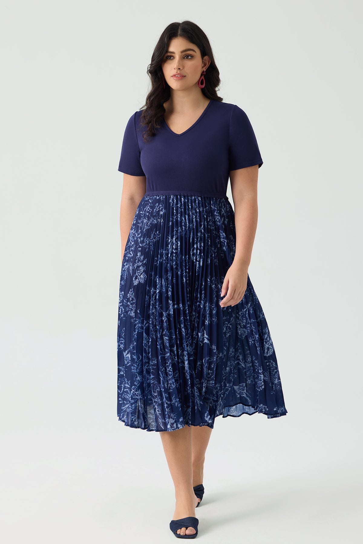Ritera Patchwork Navy Floral Pleated Flowy A-Line Midi Dress