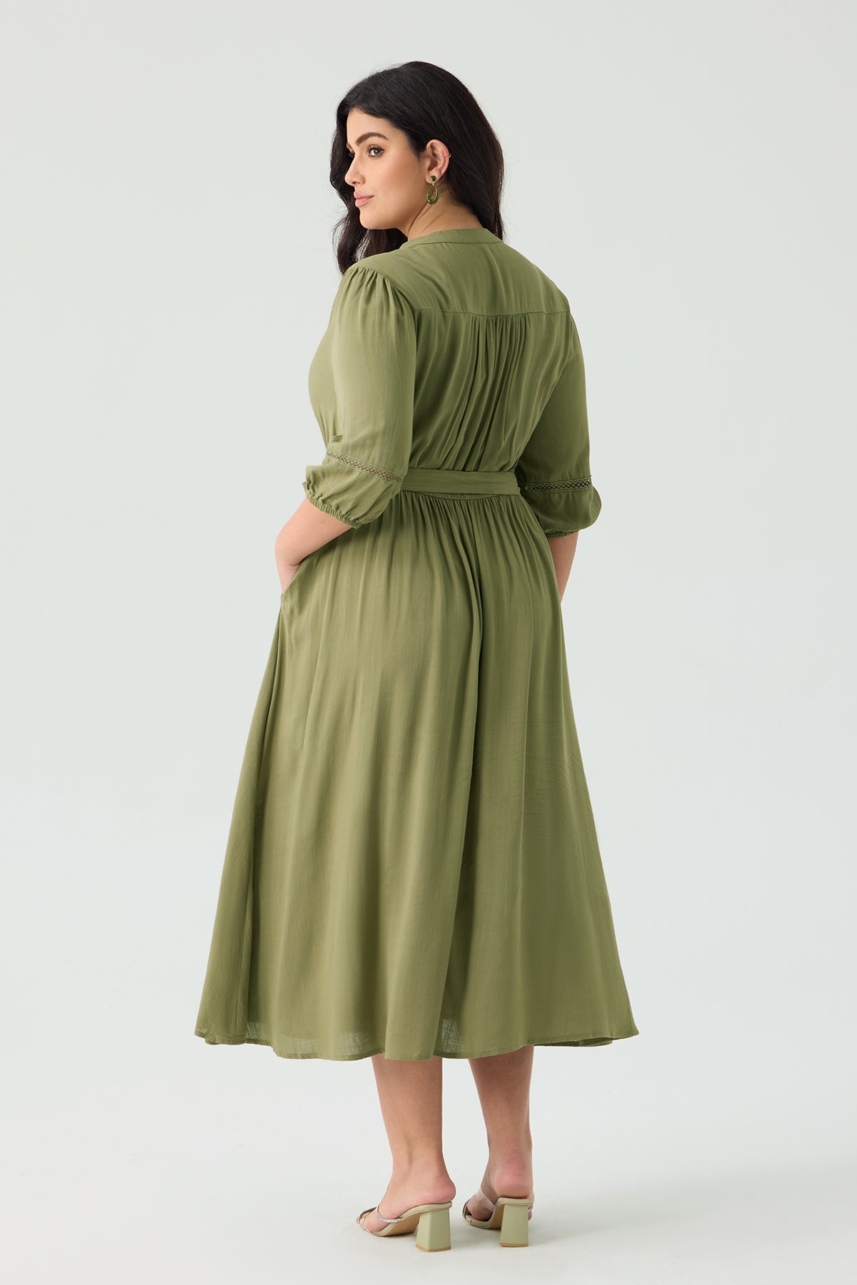 Ritera Pockets Adjustable Tie Waist Embroidered Details Green Midi Dress