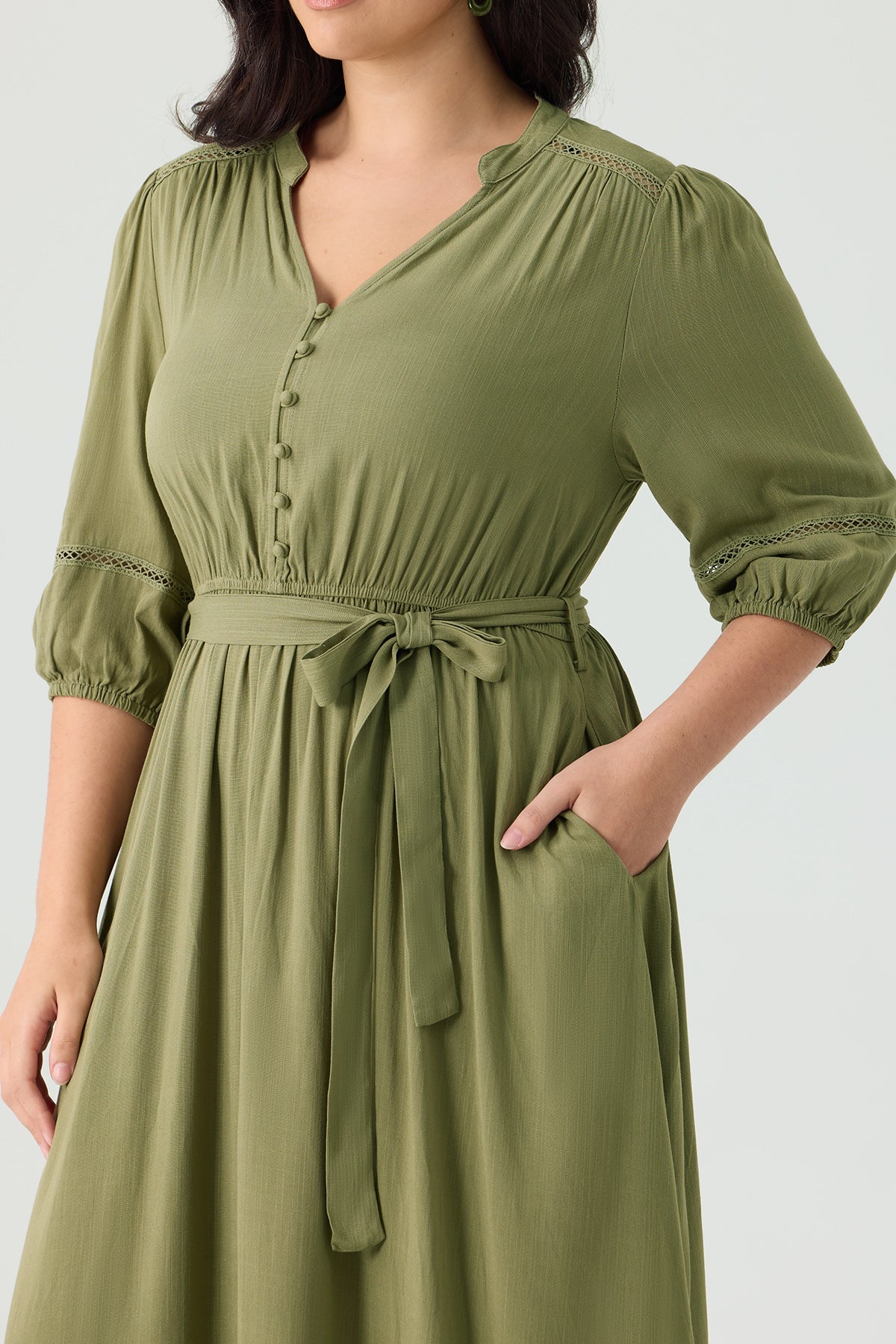 Ritera Pockets Adjustable Tie Waist Embroidered Details Green Midi Dress