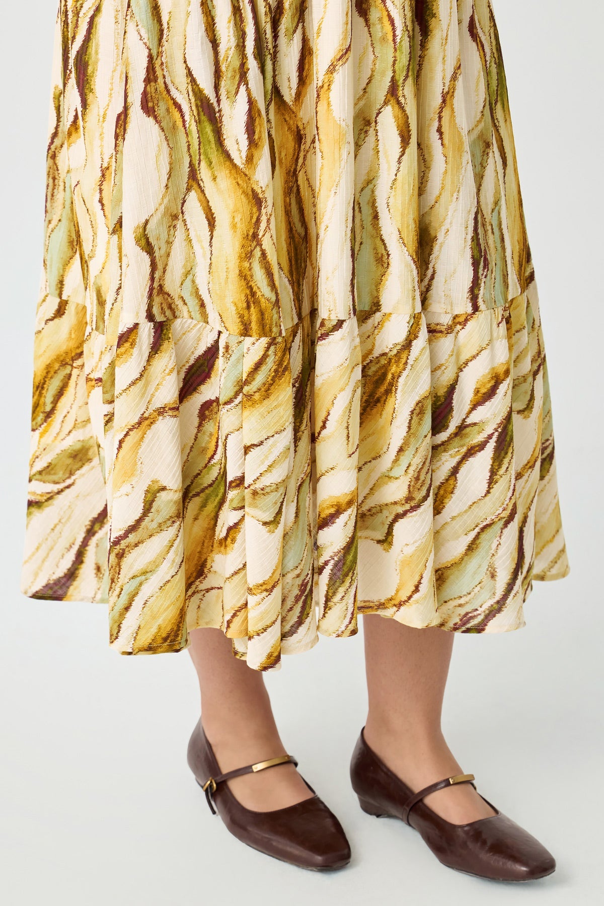 Ritera Stripes Tie V-Neck Tiered A-line Willowy Dress