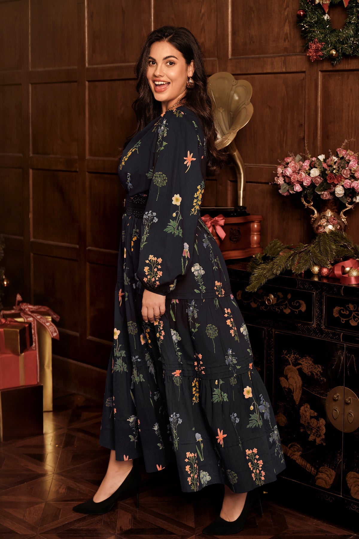 Floral Print Long Sleeve Smocked Waist Pocket Tiered Maxi Dress