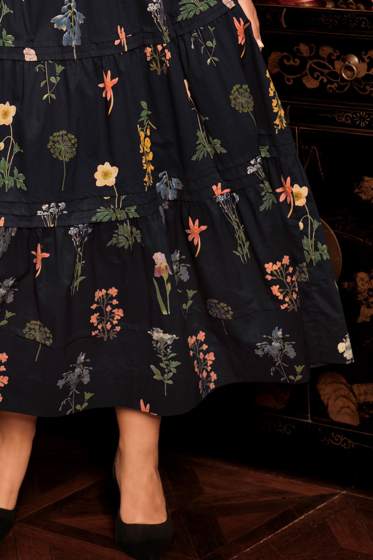 Floral Print Long Sleeve Smocked Waist Pocket Tiered Maxi Dress